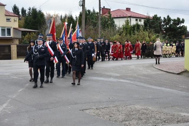 W Iwaniskach uroczyście świętowano 105. rocznicę Odzyskania Niepodległości przez Polskę
