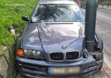 Zakopane. BMW wbiło się w słup. Na szczęście nikt nie ucierpiał