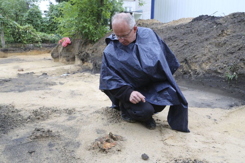 Ślady zbrodni komunistycznych. IPN wykopał ludzkie szczątki...