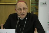 Przestępstwa seksualne księży można zgłaszać za pośrednictwem strony zgloskrzywde.pl utworzonej przez Episkopat. Są już zgłoszenia