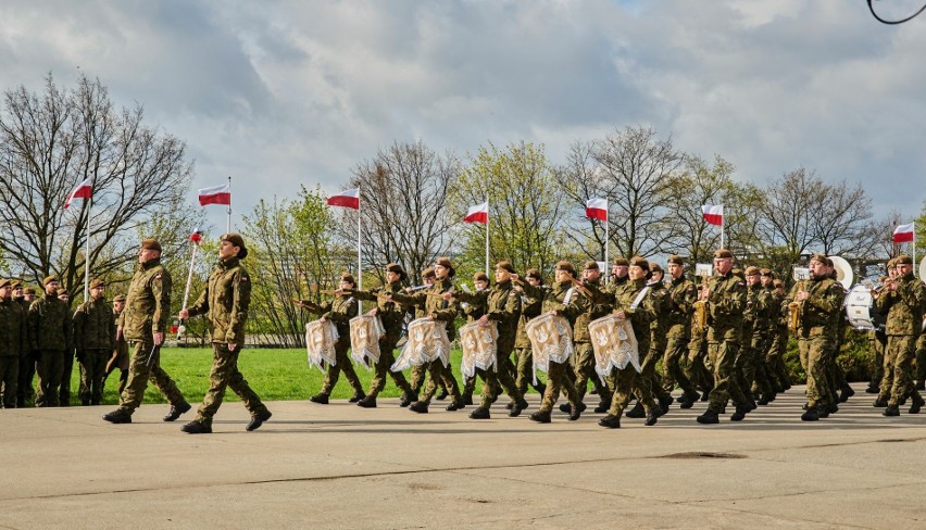 Orkiestra reprezentacyjna terytorialsów z Radomia zagrała na Westerplatte. Zobacz zdjęcia 
