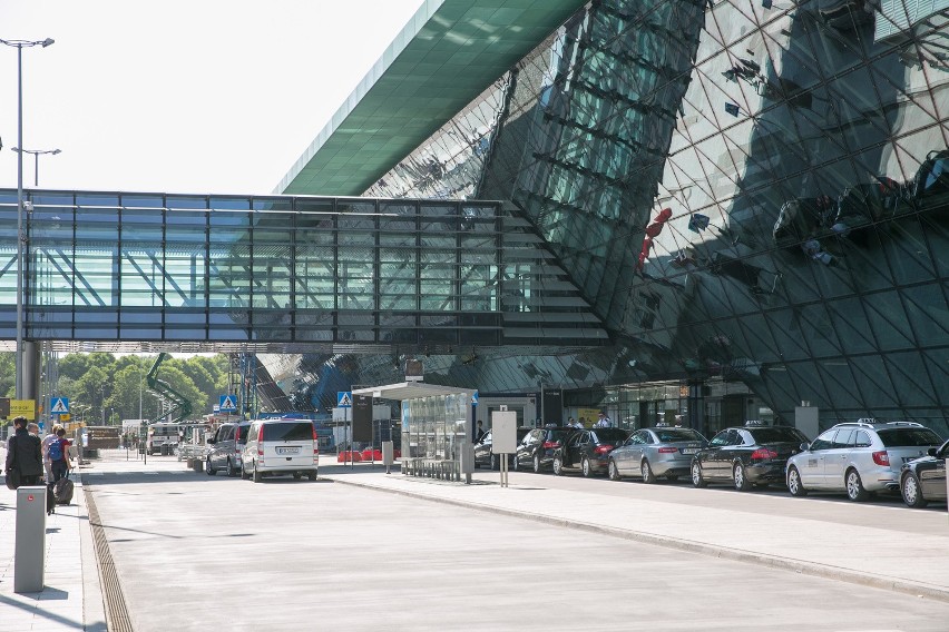 Kraków Airport. Terminal nie doleci na ŚDM