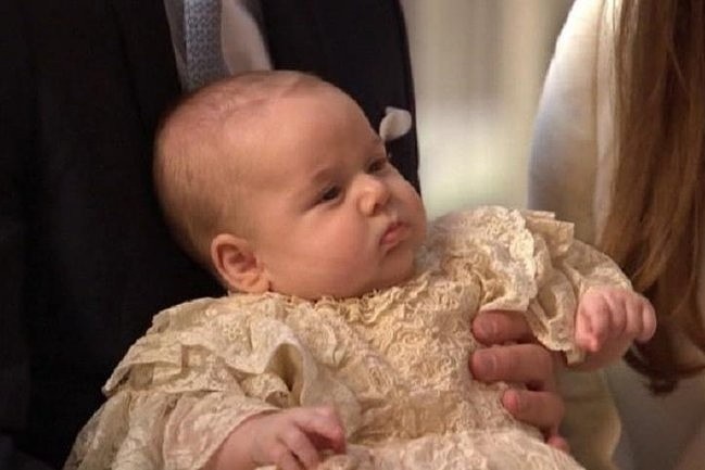 Książę George ochrzczony (fot. CNN Newsource/x-news)