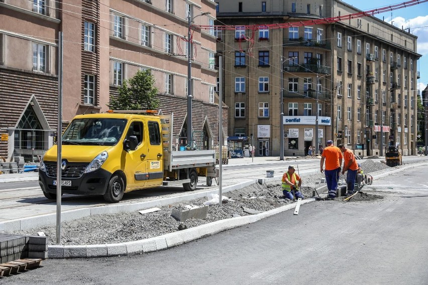 Kraków. Remonty trwają, nowe zmiany dla kierowców i pasażerów [SZCZEGÓŁY]