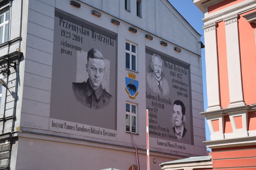 W Przemyślu przy ul. Wodnej odsłonięto mural poświęcony...