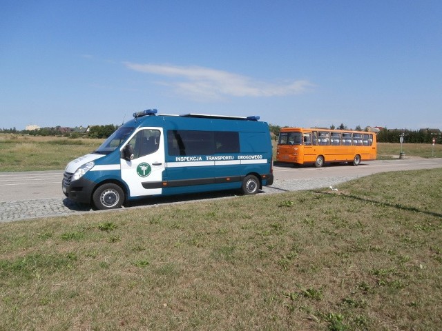 Na szczęście w autobusie nie było pasażerów.