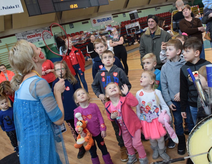 Wielka Orkiestra Świątecznej Pomocy w Krośnie grała w wielu...