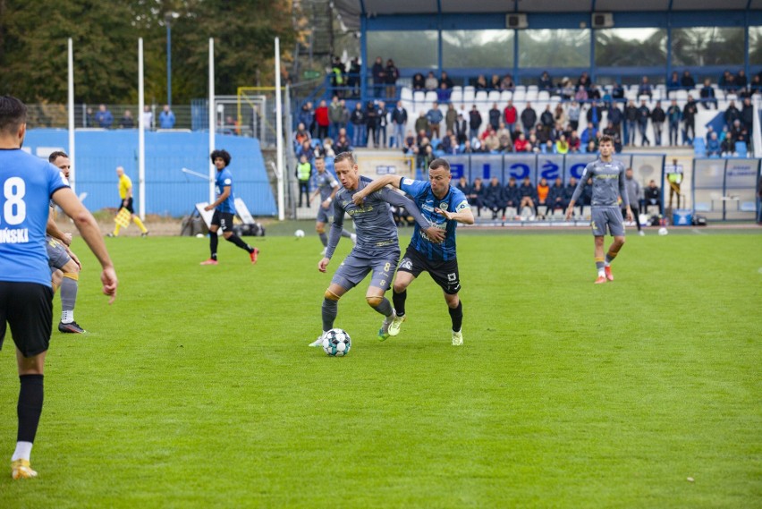 eWinner 2 liga. Stal Rzeszów odczarowała Suche Stawy i ograła Hutnika Kraków [RELACJA, ZDJĘCIA]