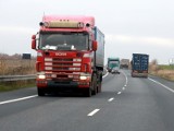 Bruksela zabrała głos w sprawie zarobków polskich kierowców
