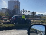 Wypadek na Wschodniej Obwodnicy Wrocławia. Samochód wjechał w bariery