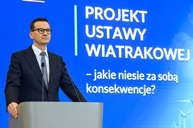 Premier Mateusz Morawiecki: Ustawa wiatrakowa to nie błąd, to niestety efekt lobbingu.
