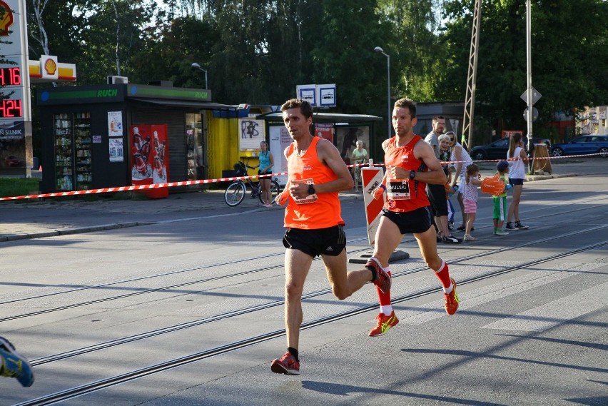 Bieg Fabrykanta 2016. 10 kilometrów szlakiem fabrykanckiej Łodzi [ZDJĘCIA]