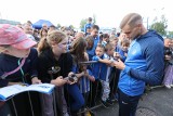 Niebieska Majówka na Cichej. Tysiące kibiców przyszło na stadion Ruchu Chorzów ZDJĘCIA