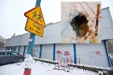 Blisko tragedii we Wrocławiu. 8-letni chłopiec wpadł do dołu pełnego lodowatego błota na Nowym Dworze