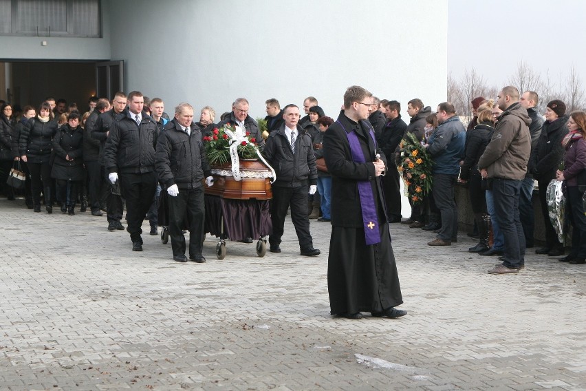 Siemianowice Śląskie: pogrzeb ofiary pobicia w Świętochłowicach [ZDJĘCIA]