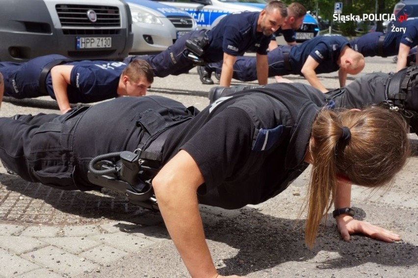 Policjanci z Żor wzięli udział w akcji  #GaszynChallenge