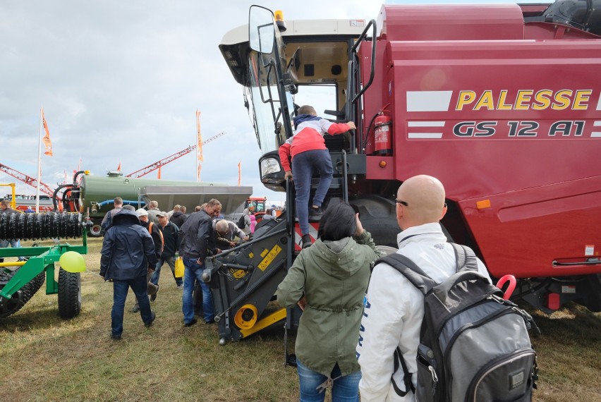 Bez konkretnych planów na zakupy przyjechał też pan Ryszard....