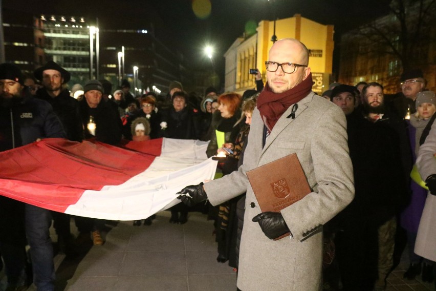 Ku pamięci Pawła Adamowicza. Wrocławski marsz milczenia (ZDJĘCIA)