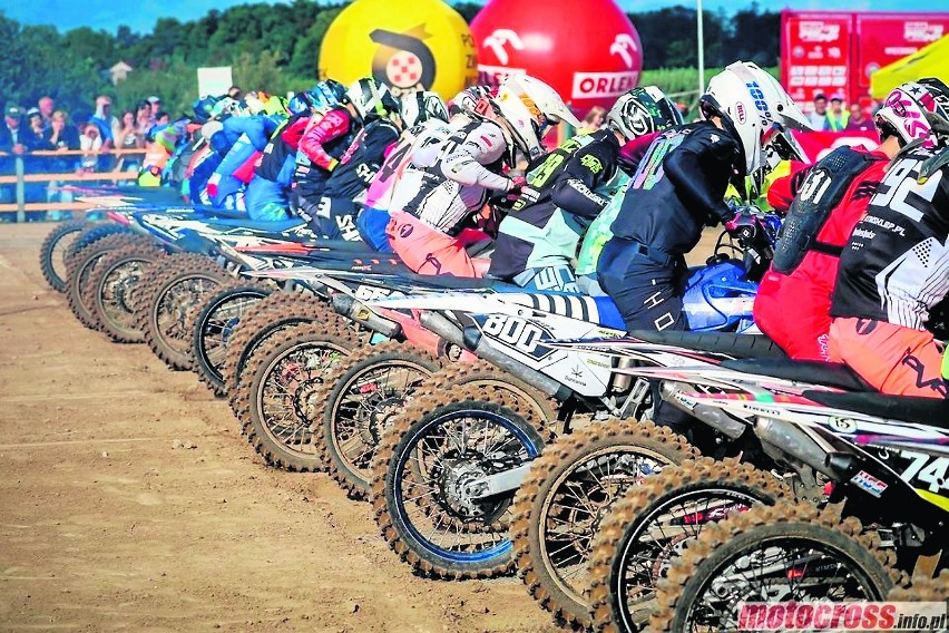 Motocross. Czwarta runda  mistrzostw Polski w Strykowie