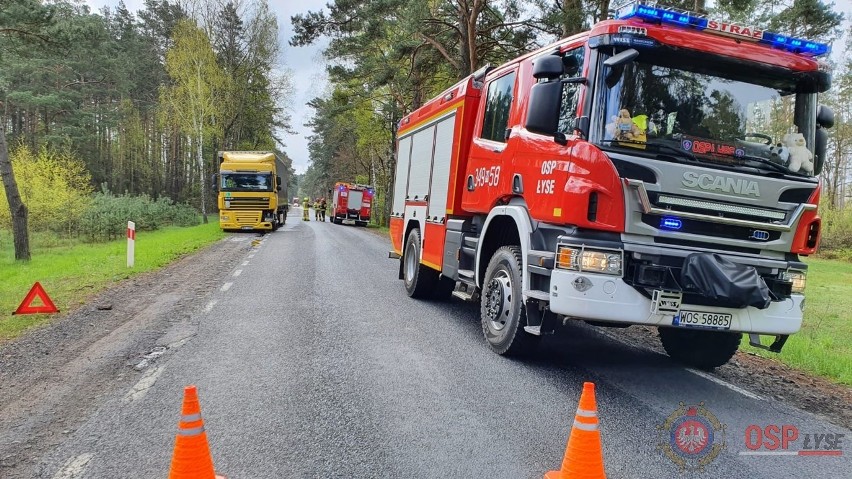 Wypadek w Pupkowiźnie, 8.05.2021. Zderzenie osobówki z ciężarówką. Zdjęcia