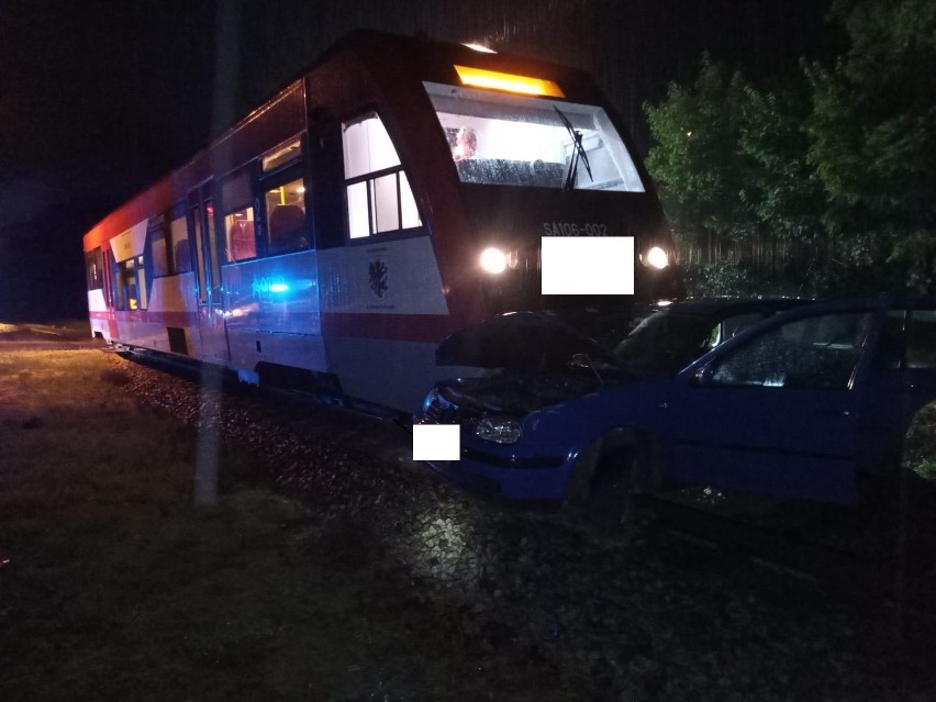 Do wypadku na niestrzeżonym przejeździe kolejowym doszło w...