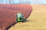 Wpłacają zaliczkę na konta rolników