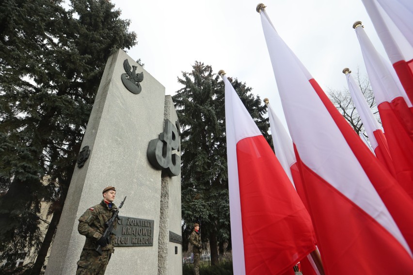 Uroczystości 81. rocznicy powstania Armii Krajowej w Rzeszowie [ZDJĘCIA, WIDEO]