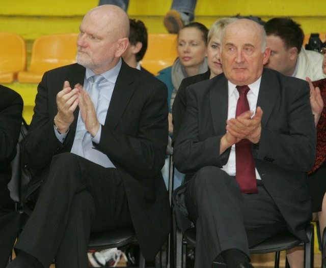 Prezydent Michał Zaleski i ówczesny zastępca Ludwik Szuba na koniec poprzedniej kadencji otrzymali pokaźne ekwiwalenty