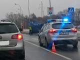 Ul. Piastowska. Śmiertelny wypadek na przejściu dla pieszych. Rozpędzone suzuki potrąciło dwie kobiety