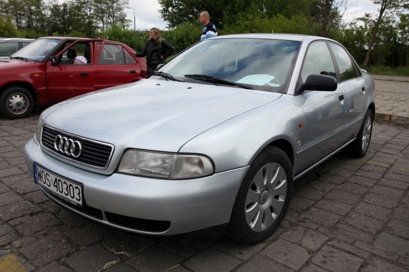 Audi A4, 1996 r., 1,9 TDI, klimatronic, elektryczne szyby i...