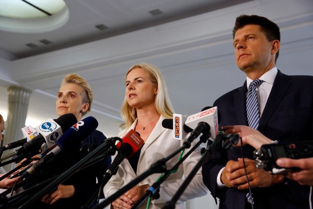 Liderzy nowej partii Teraz! Nz. od lewej Joanna Scheuring-Wielgus, Joanna Schmidt i Ryszard Petru.