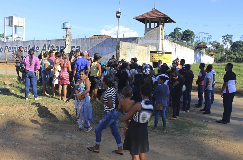 Brazylia: Masakra w więzieniu Altamira. W walkach osadzonych zginęło ponad 50 osób, 16 odcięto głowy [ZDJĘCIA] [WIDEO]