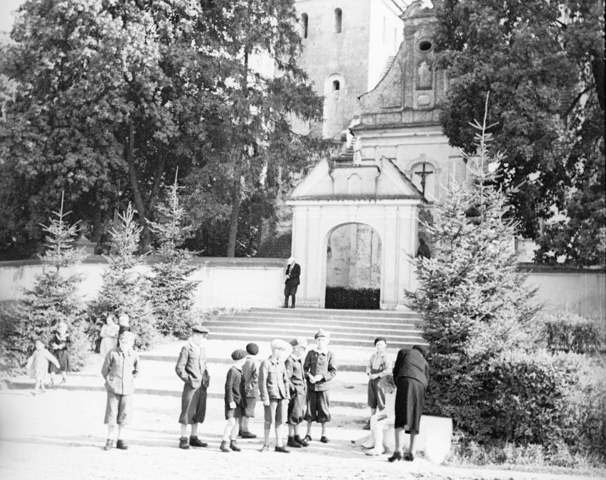 Karnkowo koło Lipna, kościół pw. św. Jadwigi Śląskiej. 1936...