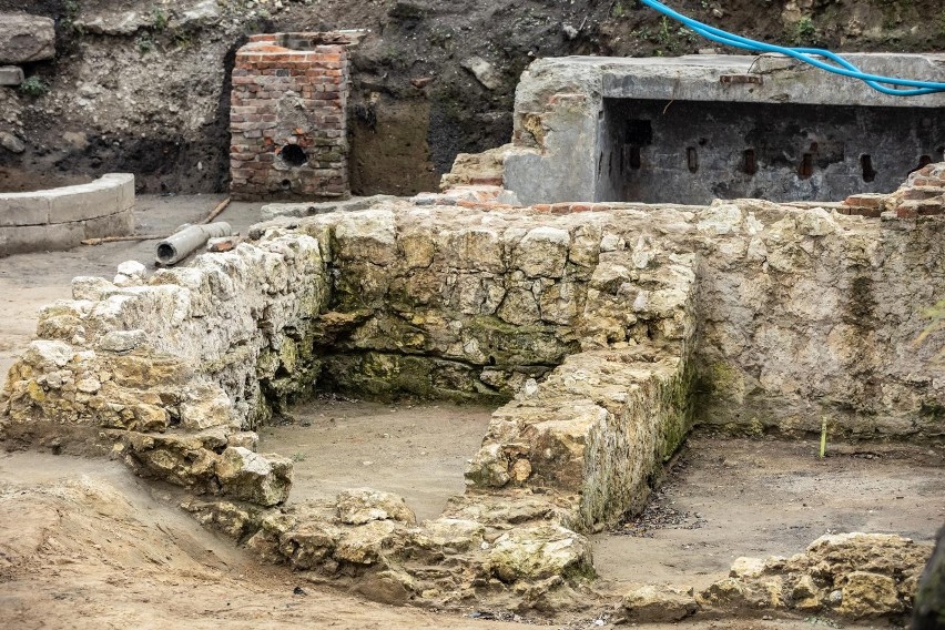 Kraków. Ciekawe odkrycia na terenie wielkiej kolejowej inwestycji [ZDJĘCIA]