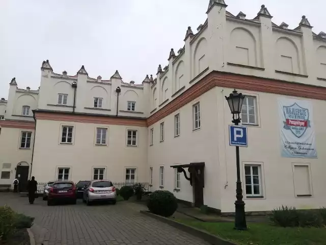 Collegium Gostomianum w Sandomierzu na 10. miejscu w województwie w rankingu "Perspektyw". Jak wypadły inne licea i technika?