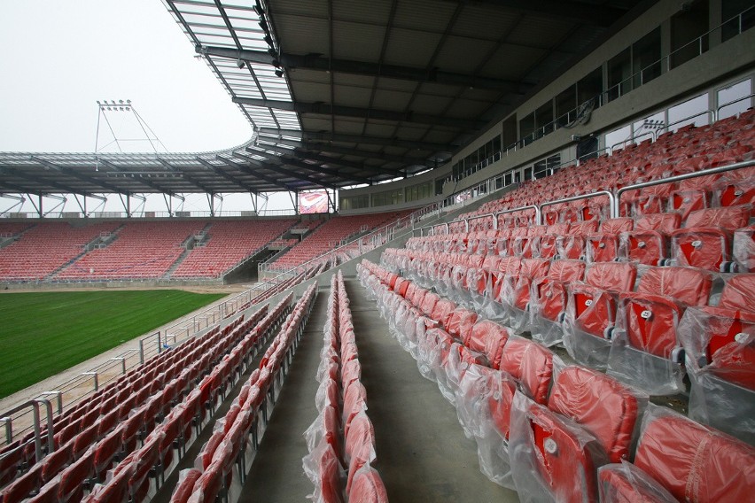 Budowa stadionu Widzewa. Jest już murawa na boisku [ZDJĘCIA, FILM]