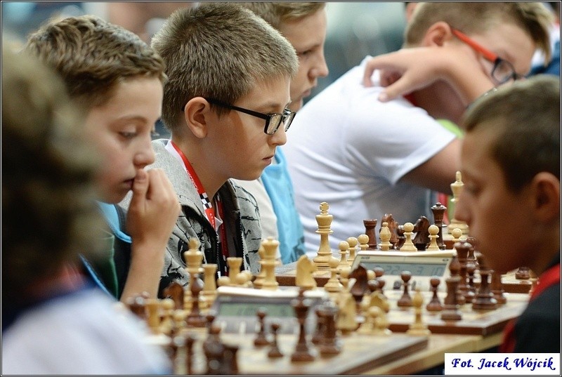 Młodzi szachiści walczyli o tytuły w Koszalinie [zdjęcia]