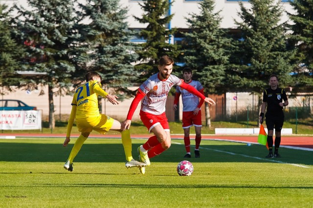 W Sanoku Ekoball Stal uległa liderowi z Wiązownicy