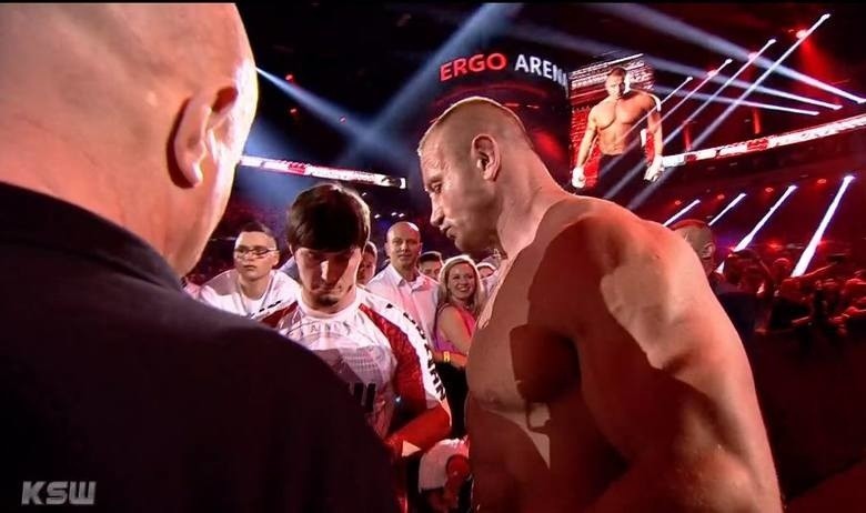 KSW 44. Pudzianowski - Bedorf. Karol Bedorf poddał Pudziana....