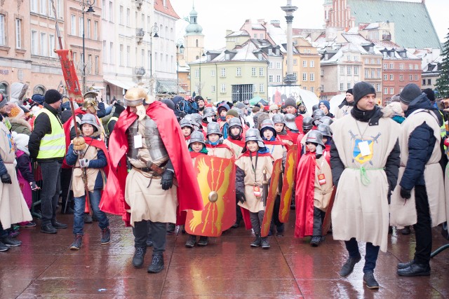 Orszak Trzech Króli Warszawa 2019. Zdjęcia z pochodu, który 6 stycznia przeszedł ulicami stolicy