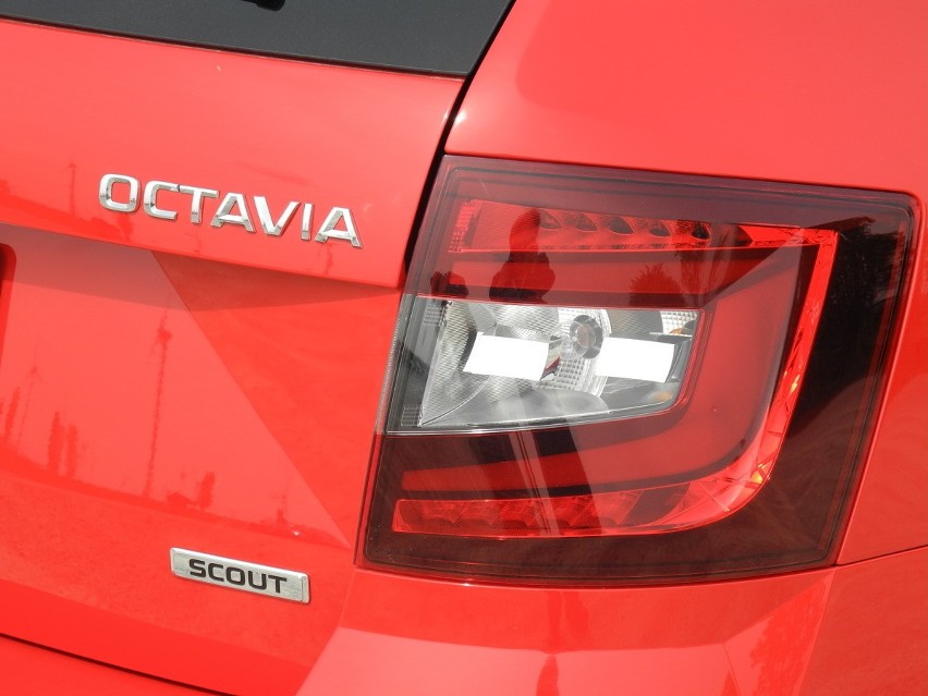 Skoda Octavia Scout jest oferowana w trzech wersjach...