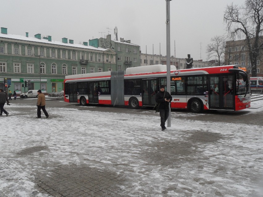 Wielki pokaz autobusów hybrydowych w Częstochowie ZDJĘCIA