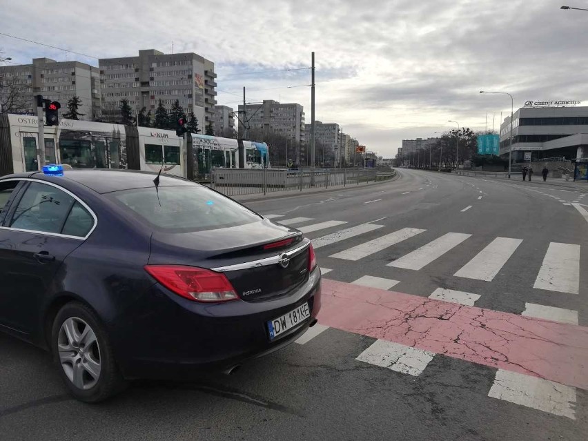 Potężna bomba w centrum Wrocławia. Ewakuacja tysięcy ludzi