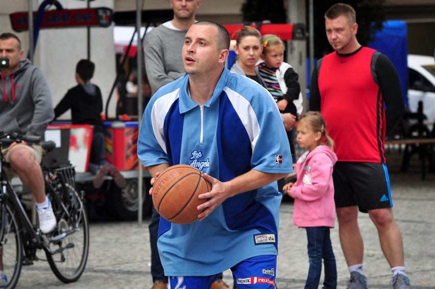 Turniej streetballa w Prudniku