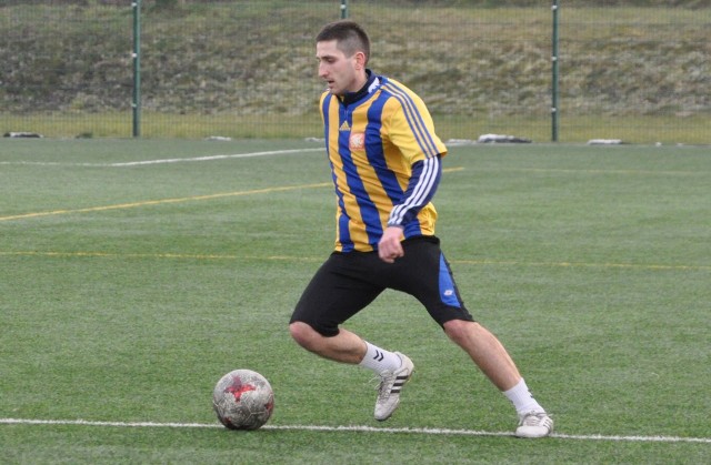 Piotr Gardynik strzelił dla Neptuna Końskie jedną z bramek w sparingu z Granatem Skarżysko.