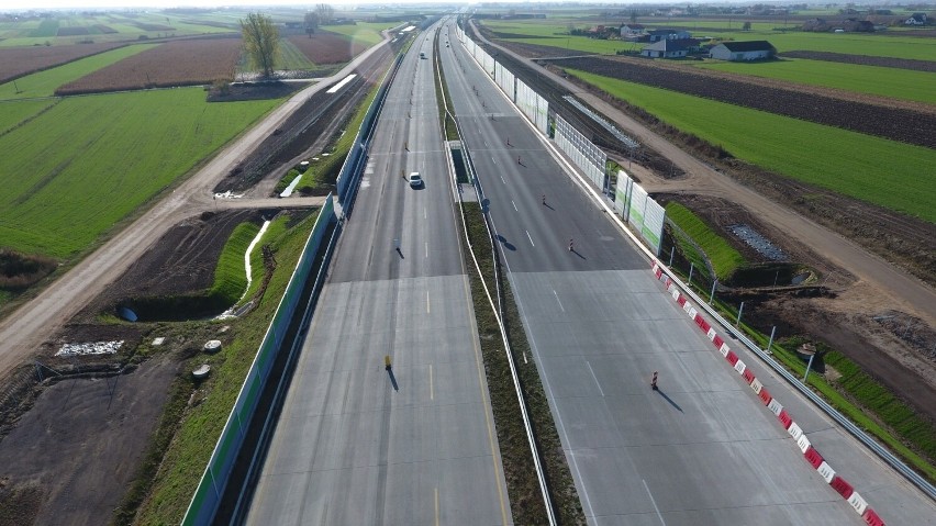 Kolejny etap prac na autostradzie A1 między Piotrkowem...