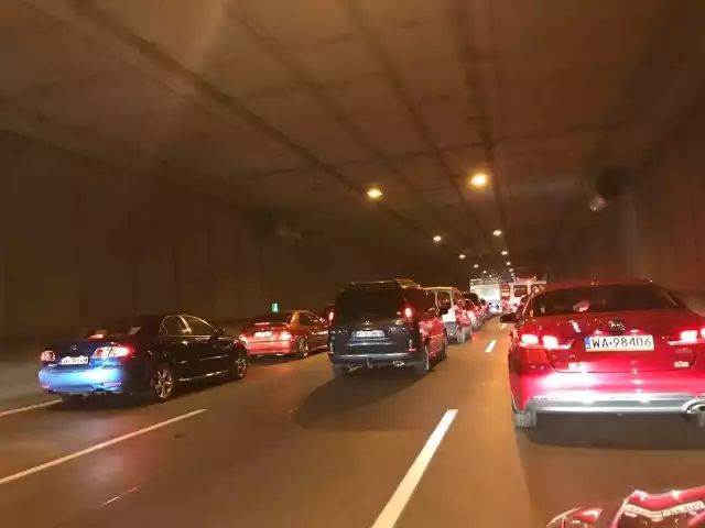 Wypadek w Katowicach zablokował tunel
