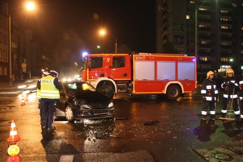 Wypadek na skrzyzowaniu Ozimskiej i Katowickiej w Opolu.