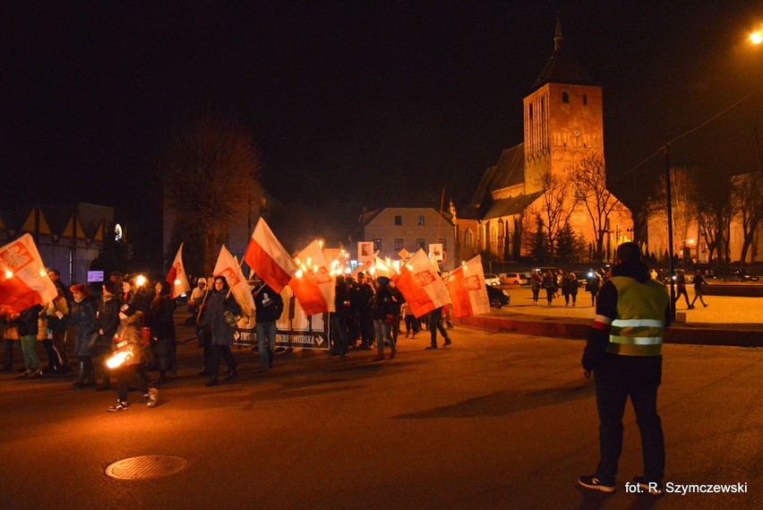 „Armia niezłomna”. Pamięci żołnierzy wyklętych [zdjęcia]