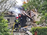 Tajemnicze wybuchy w Toruniu. W okolicach Tor-Toru wysoki słup dymu